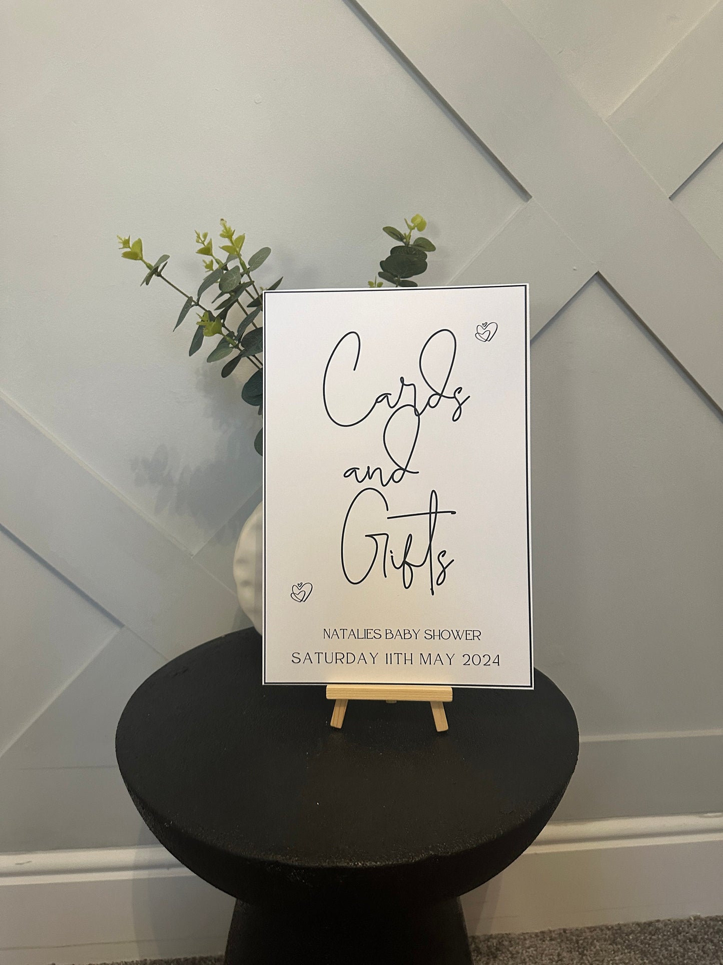 Black and White Cards and Gifts Sign- A4